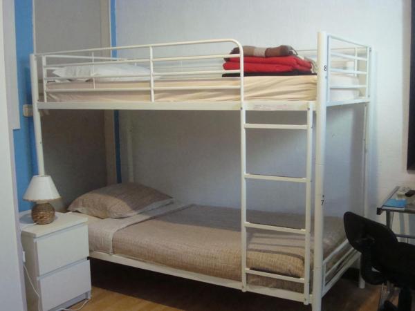 Glamorgan : photo 1 de la chambre lits superposés dans dortoir masculin 