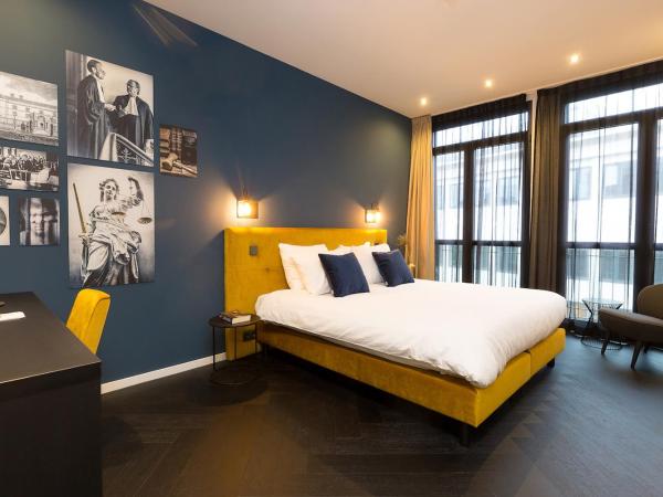 Court Hotel Utrecht City Centre : photo 4 de la chambre chambre deluxe double ou lits jumeaux