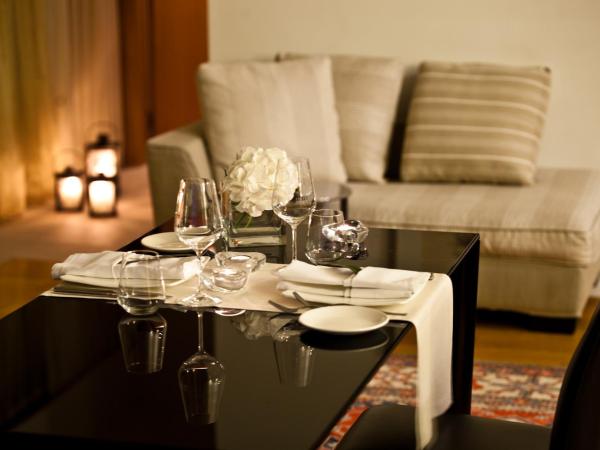 Daios Luxury Living : photo 3 de la chambre suite de luxe avec vue sur la mer 