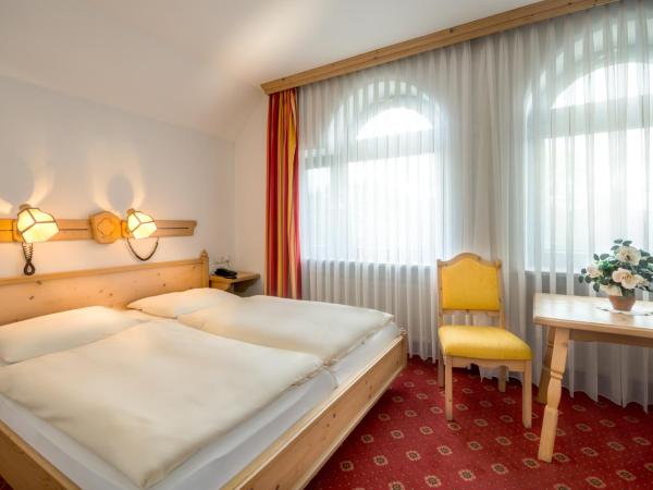 Hotel Gasthof zur Post : photo 1 de la chambre chambre double