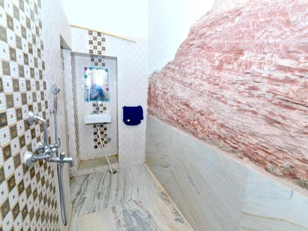 L.G. Paying Guest House : photo 1 de la chambre chambre double standard