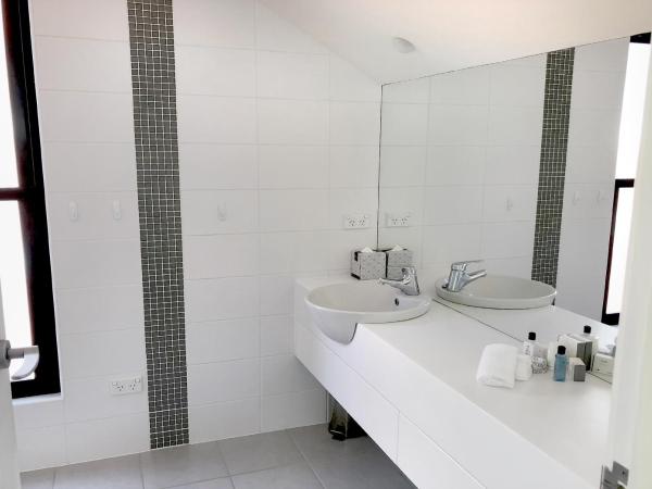 Sullivans Cove Apartments : photo 3 de la chambre appartement 3 chambres - battery point-south st