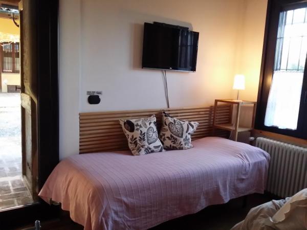 R&B Albero Cavo Parma : photo 10 de la chambre chambre double ou lits jumeaux