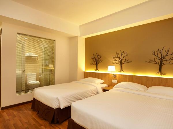 Hotel Six Seasons @ Mid Valley : photo 1 de la chambre suite deluxe