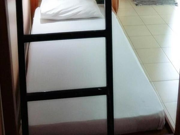 Hua Hin Euro City Hotel : photo 3 de la chambre lit superposé dans dortoir pour femmes