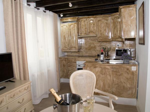 Oriente Palace Apartments : photo 5 de la chambre studio standard