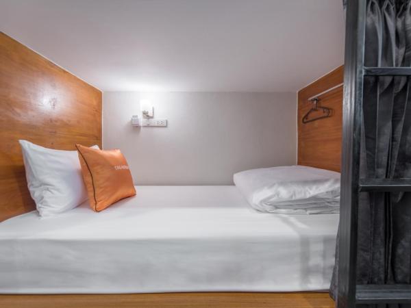 Tiny Taladnoi Hostel : photo 5 de la chambre lit dans dortoir pour femmes de 4 lits