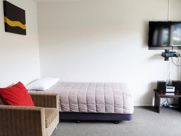 Marksman Motor Inn : photo 2 de la chambre suite 1 chambre