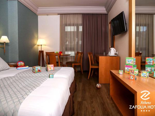 Athens Zafolia Hotel : photo 4 de la chambre chambre familiale (2 adultes et 2 enfants)