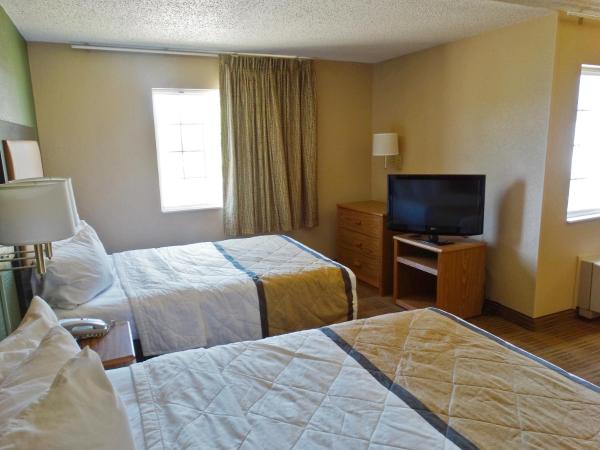 Extended Stay America Suites - Indianapolis - West 86th St : photo 2 de la chambre studio de luxe avec 2 lits doubles – non-fumeurs