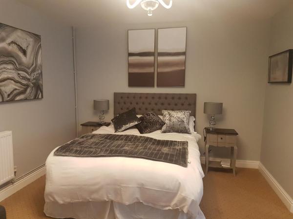 The Dog Inn : photo 2 de la chambre chambre lit king-size