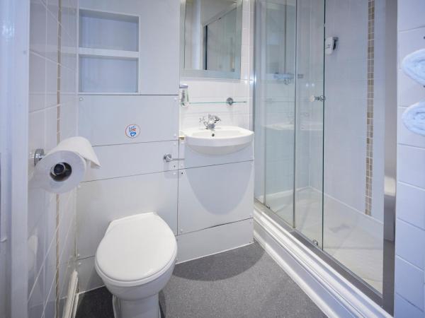 Childwall Abbey, Liverpool by Marston's Inns : photo 7 de la chambre chambre double standard