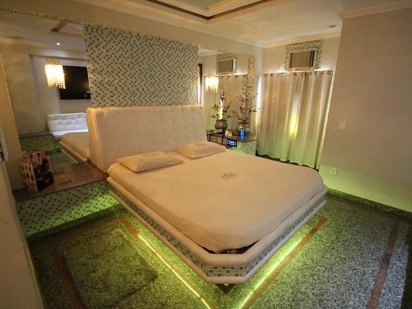 Hotel Itaoka (Adults Only) : photo 3 de la chambre chambre lit queen-size avec baignoire spa et sauna