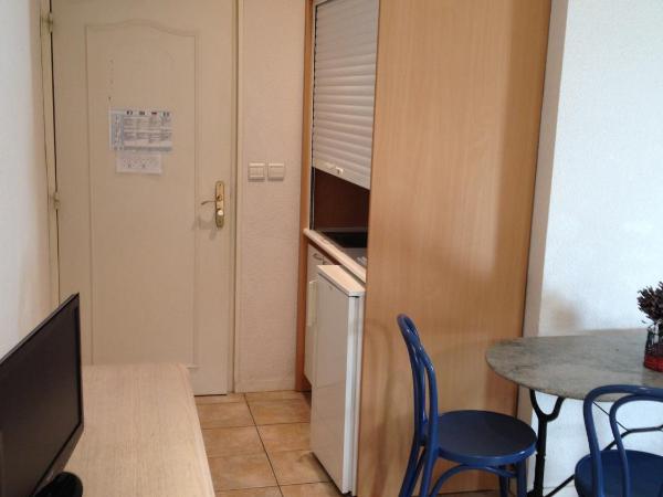 Hôtel De La Mer : photo 8 de la chambre studio (3 adultes)