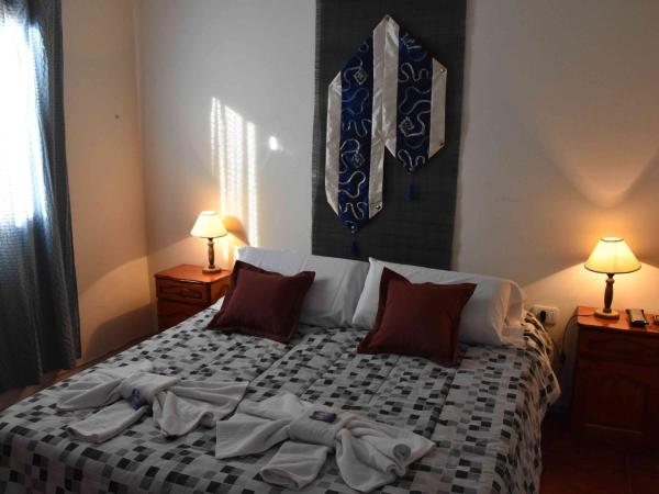 Residencial El Hogar : photo 5 de la chambre chambre double standard avec salle de bains commune