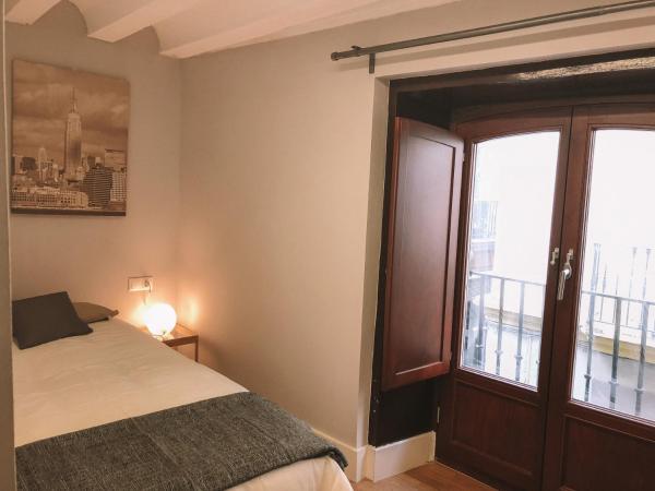 Apodaca Rooms : photo 4 de la chambre chambre simple avec salle de bains commune