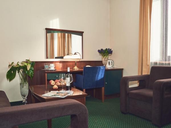 Nobilton Hotel : photo 1 de la chambre chambre familiale