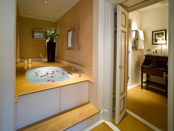Relais Santa Croce, By Baglioni Hotels : photo 2 de la chambre suite royale da verrazzano