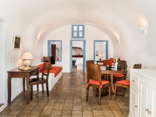 Pantelia Suites : photo 5 de la chambre suite junior - vue sur caldeira