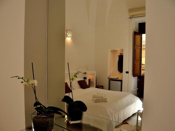 Azzurretta Guest House : photo 6 de la chambre suite avec balcon