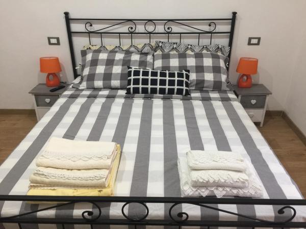 Salicotto 56 : photo 6 de la chambre chambre double avec salle de bains privative