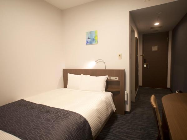 Hotel Port Plaza Chiba : photo 9 de la chambre chambre simple - non-fumeurs