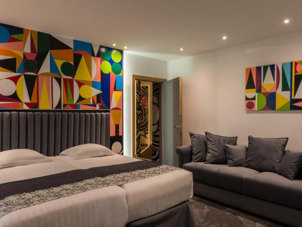 Hotel Aida Opera : photo 3 de la chambre chambre double supérieure deluxe pour 2 personnes (lits d'appoint en supplément)