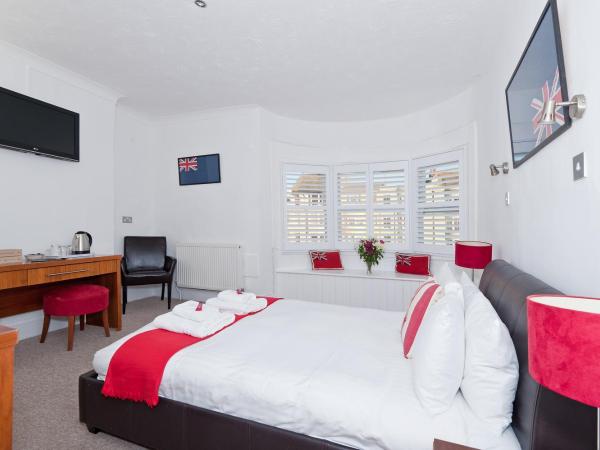 Hamptons Brighton : photo 3 de la chambre chambre double avec salle de bains privative - vue sur mer