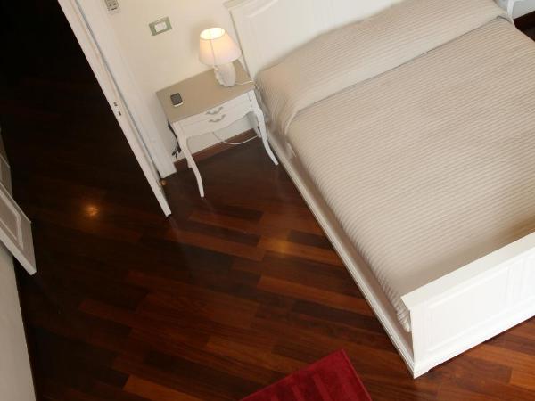 B&B Mini Hotel Incity-close train station and port- : photo 1 de la chambre appartement 1 chambre - bâtiment séparé