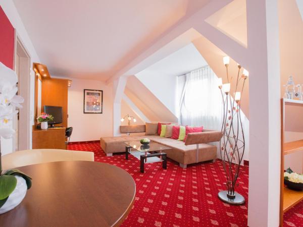 Hotel Berlin : photo 3 de la chambre suite - vue sur ville