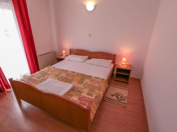 Apartments Lola : photo 9 de la chambre suite familiale