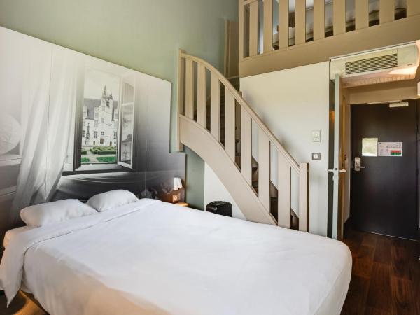 B&B HOTEL Beauvais : photo 3 de la chambre chambre quadruple