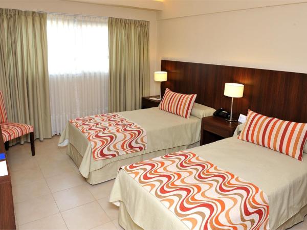 Hotel Intersur San Telmo : photo 5 de la chambre chambre lits jumeaux