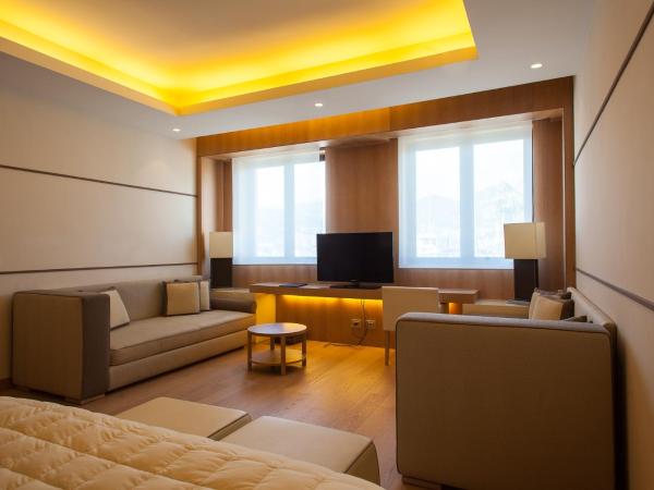 Marina Place Resort : photo 2 de la chambre suite