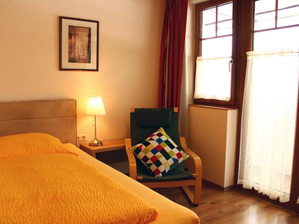 Hotel Sonnenhof : photo 4 de la chambre chambre simple avec balcon