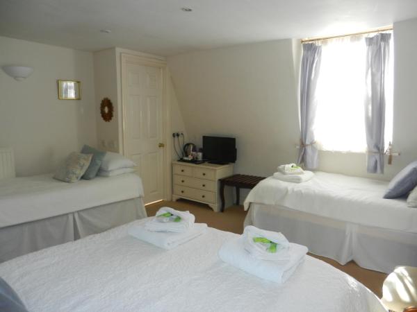 Brocks : photo 9 de la chambre grande chambre familiale (4 adultes)