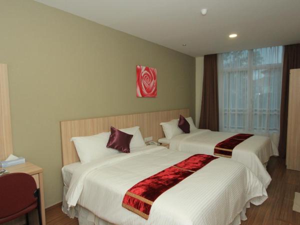 Veer Hotel : photo 4 de la chambre chambre triple deluxe