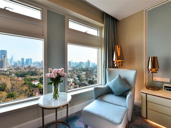 Radisson Collection Hotel, Xing Guo Shanghai : photo 5 de la chambre collection room with city view