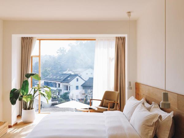 Hangzhou Moju Boutique Guesthouse at the West Lake : photo 3 de la chambre suite - vue sur montagne