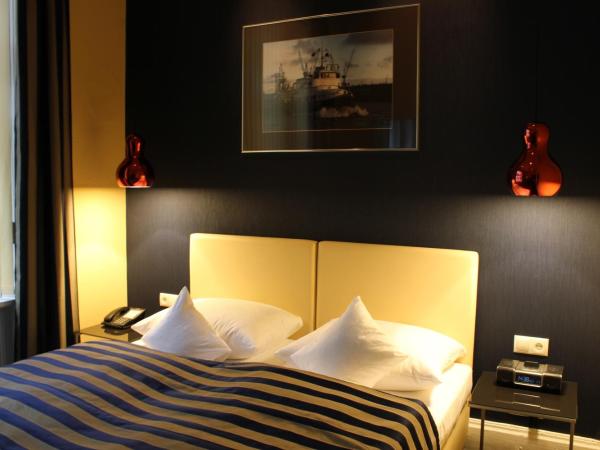 Hotel Wagner im Dammtorpalais : photo 6 de la chambre chambre double