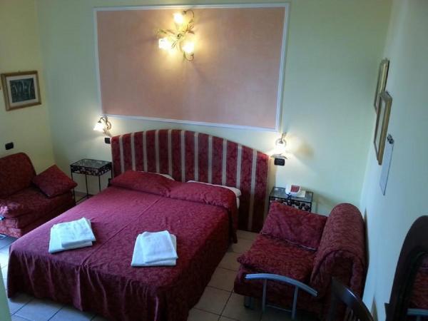 Hotel Sicilia : photo 5 de la chambre chambre double ou lits jumeaux