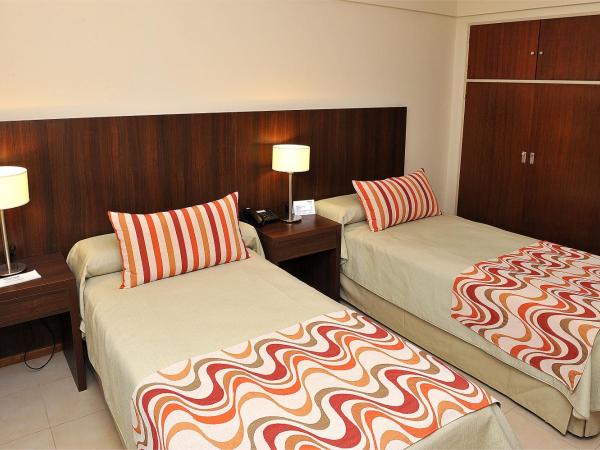 Hotel Intersur San Telmo : photo 3 de la chambre chambre lits jumeaux