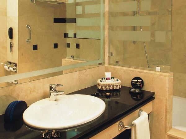 Gran Hotel Los Abetos : photo 2 de la chambre chambre familiale (2 adultes + 1 enfant)