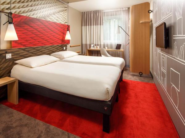 ibis Manchester Centre Princess Street : photo 4 de la chambre chambre double avec deux lits
