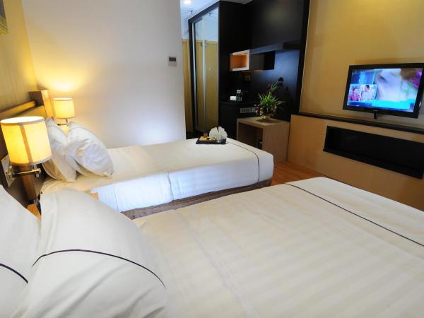 Hotel Granada Johor Bahru : photo 4 de la chambre chambre lits jumeaux deluxe