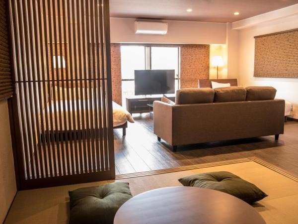 Kyoto Riverview House Kyoraku : photo 9 de la chambre appartement deluxe avec terrasse - vue sur rivière