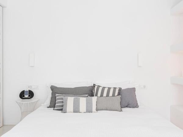 Ostraco Suites : photo 6 de la chambre chambre classique (mykonian)