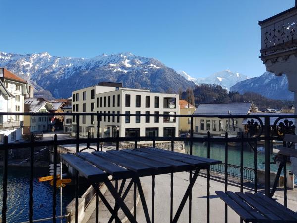 The Aarburg Hotel & Café : photo 8 de la chambre petite chambre double