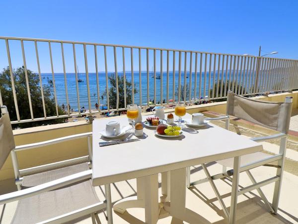 Hôtel Beau Rivage : photo 7 de la chambre chambre double avec terrasse - vue sur mer