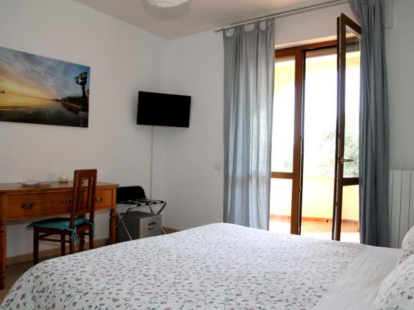 B&B La Rosa Blu : photo 2 de la chambre chambre triple